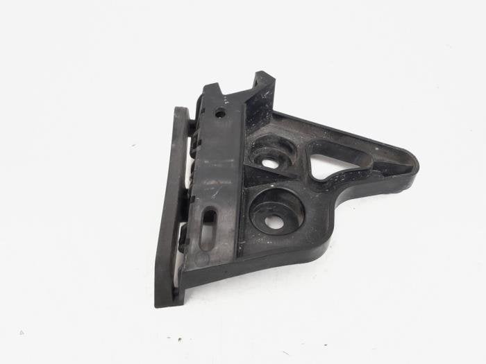 Support pare-chocs arrière gauche d'un BMW 3-Serie, -, 3 mois de garantie, Utilisé, -