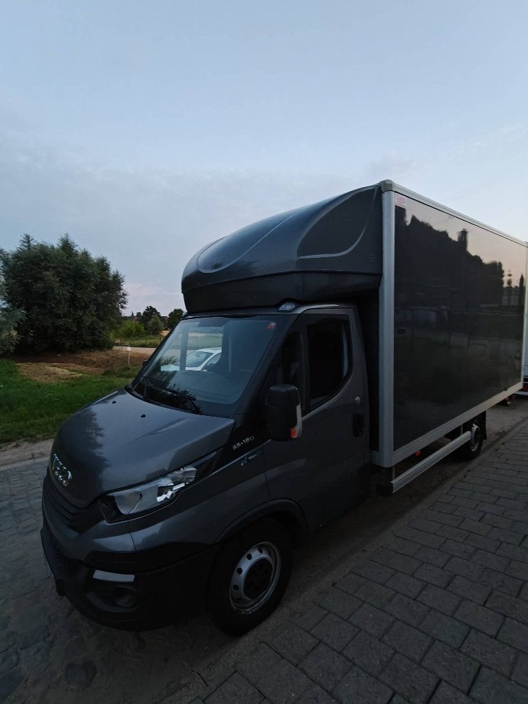 Iveco daily 35s18 année 2018, Argent ou Gris, Achat, Euro 6, Iveco
