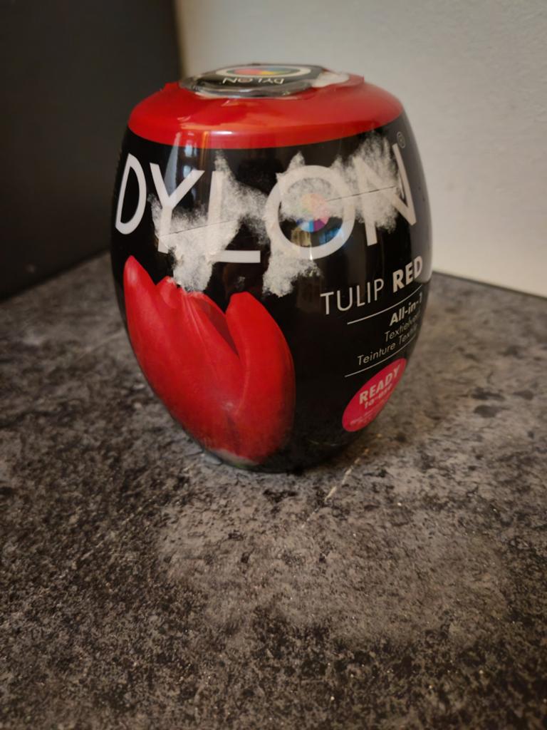 Textielverf Tulip Red, Hobby en Vrije tijd, Overige Hobby en Vrije tijd, Ophalen