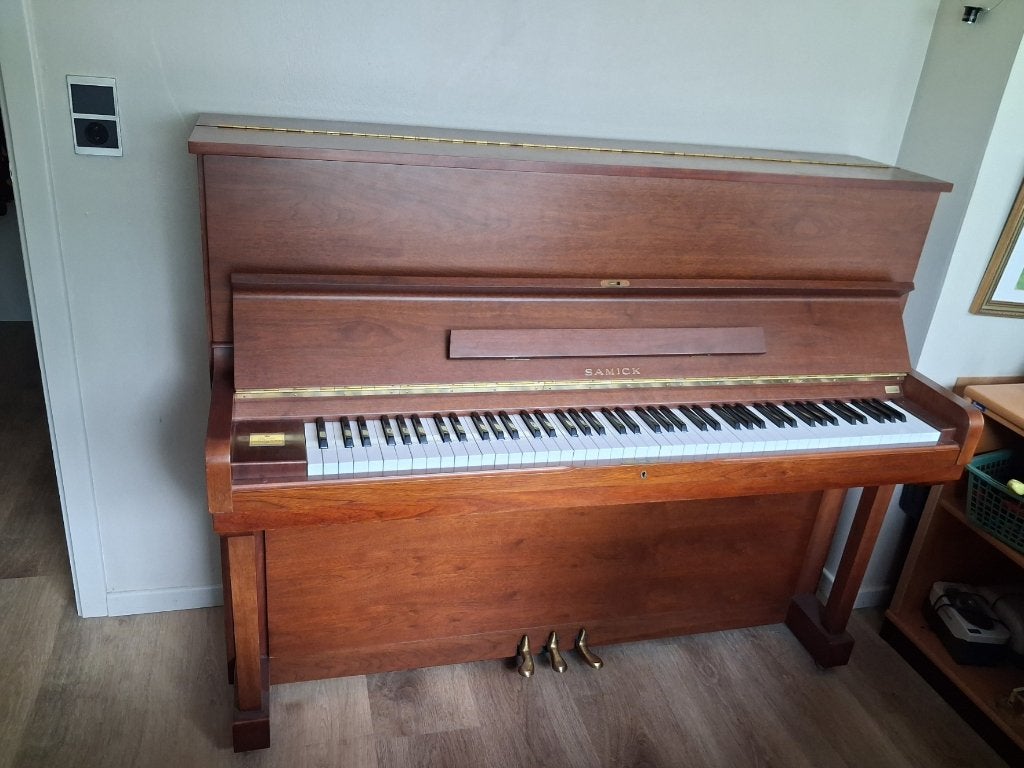 piano samick SU-118, Musique & Instruments, Pianos, Enlèvement, Utilisé, Brun, Piano