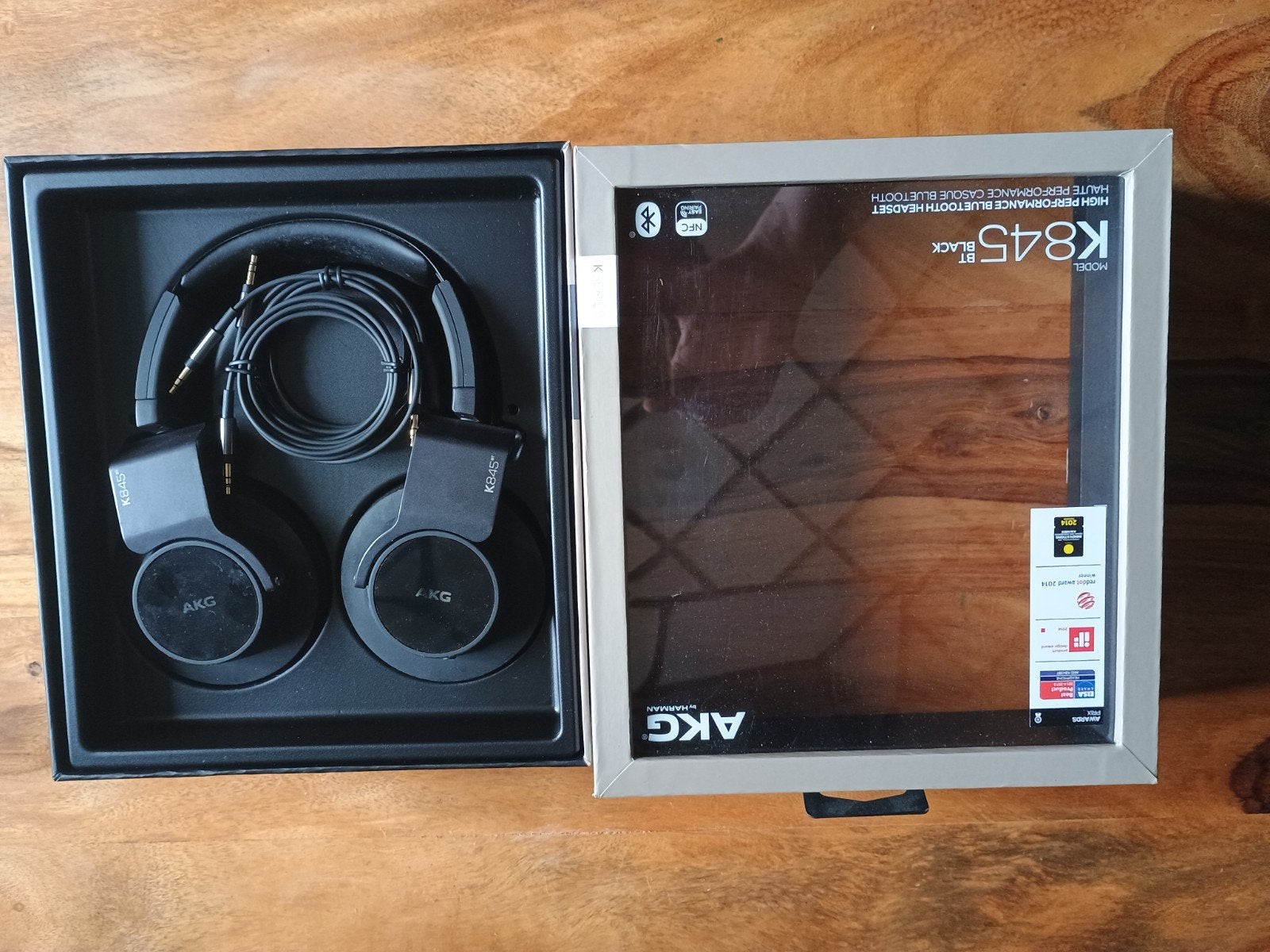 AKG K845BT bluetooth koptelefoon in zeer goede staat., Audio, Tv en Foto, Hoofdtelefoons, Bluetooth, Ophalen