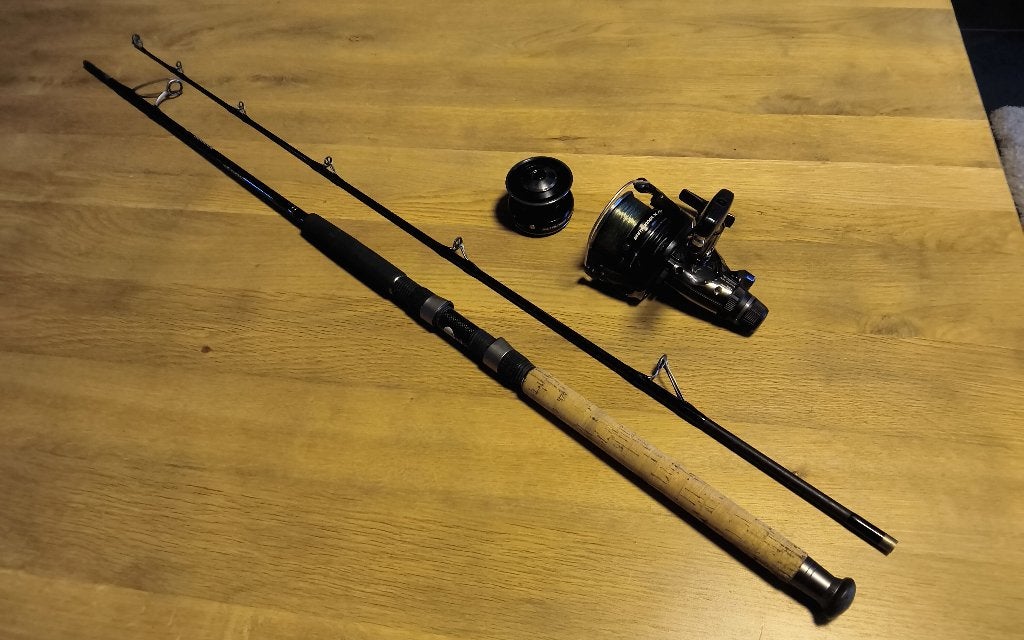 Black Cat.Shimano meerval set., Watersport en Boten, Hengelsport | Algemeen, Ophalen, Zo goed als nieuw, Complete hengel