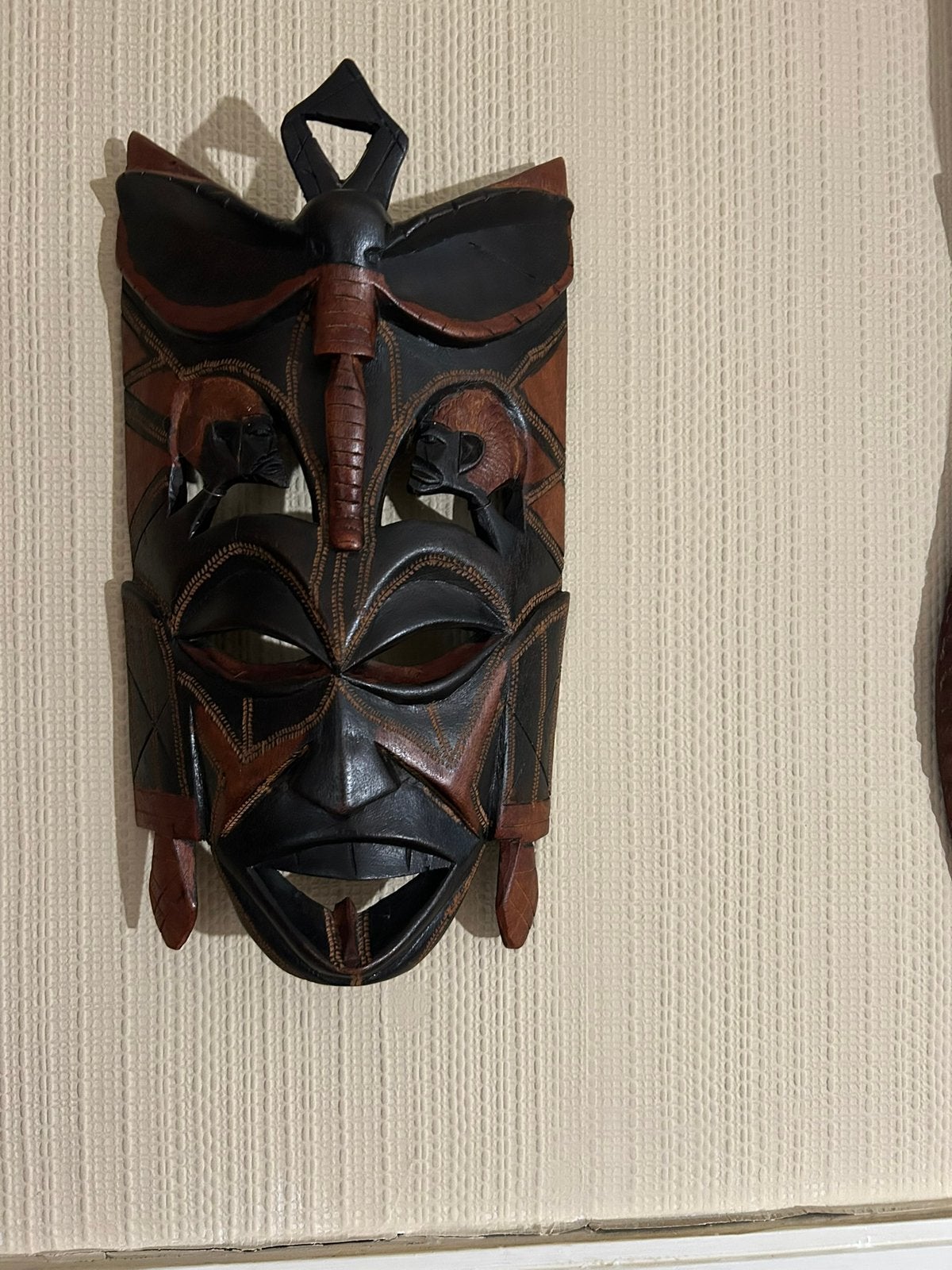Afrikaans masker, Ophalen, Masker