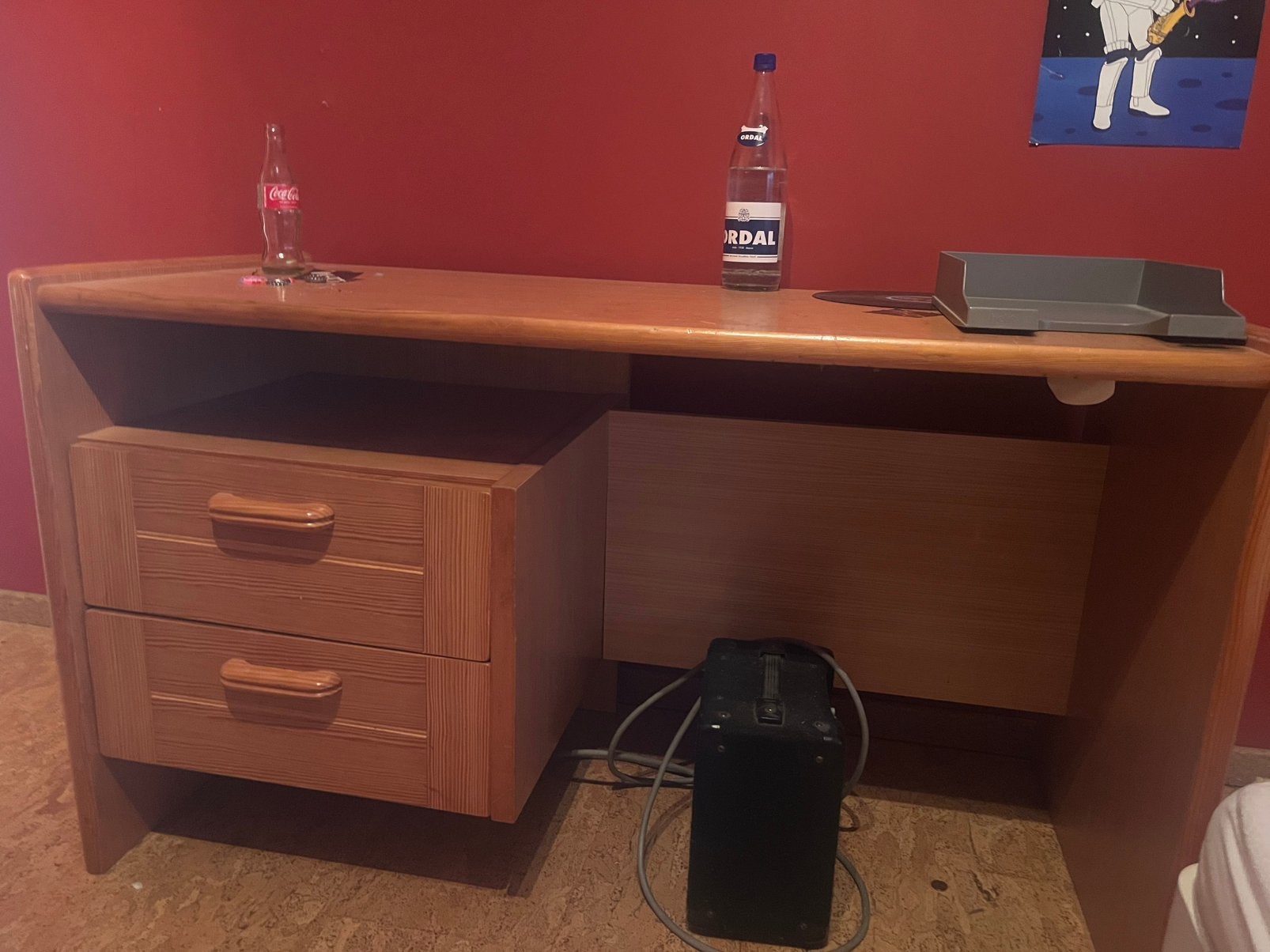 Volledige bureau, Ophalen, Gebruikt, Hout, Bruin