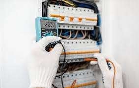 Elektriciteitswerken particulier of kleine industrie, Doe-het-zelf en Bouw, Ophalen of Verzenden, Zo goed als nieuw, Overige merken