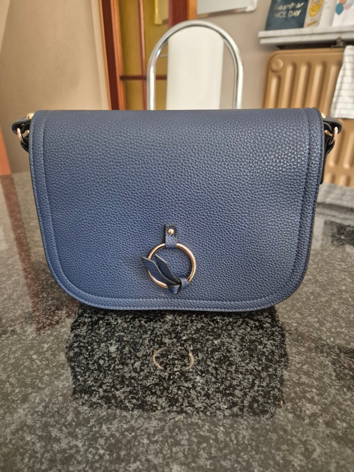 handtas dames damart, Handtassen en Accessoires, Ophalen, Handtas