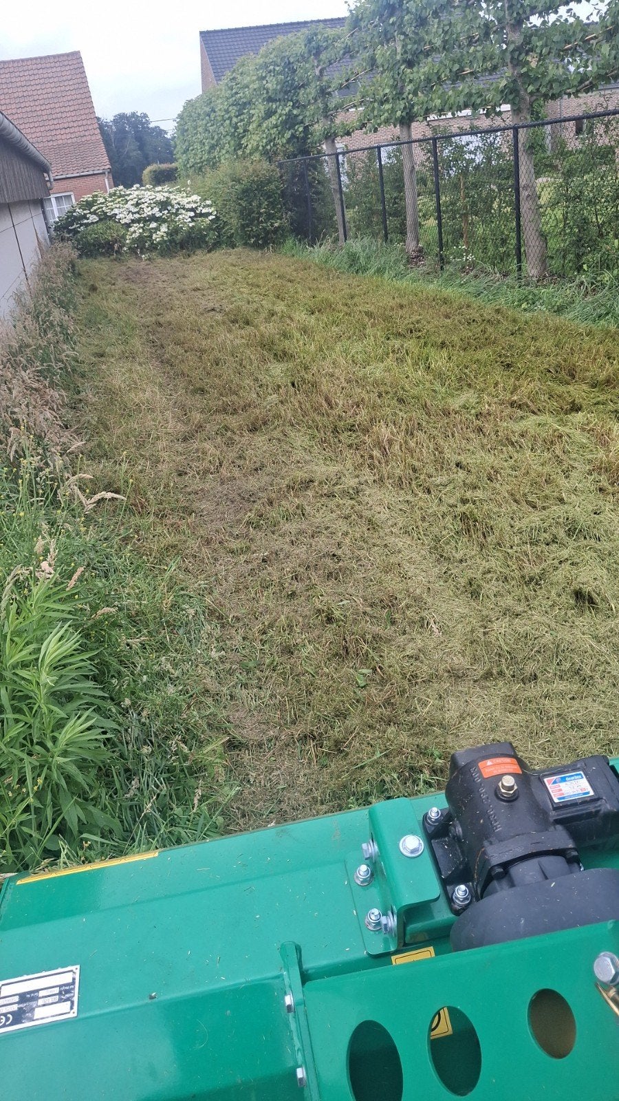 klepelen van ruwe terreinen en weides, Ophalen