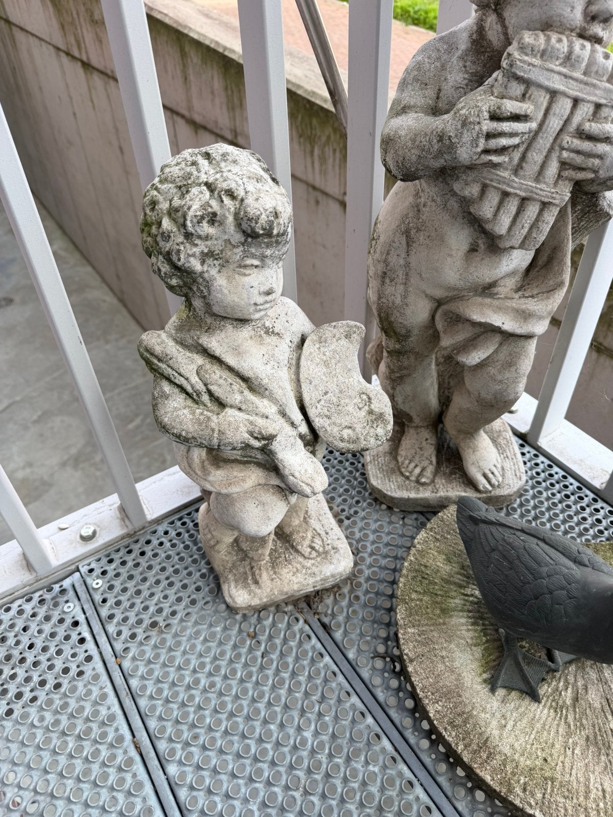 Stenen decoratie beeldjes voor in de tuin, Tuin en Terras, Ophalen, Gebruikt, Steen, Engelenbeeld
