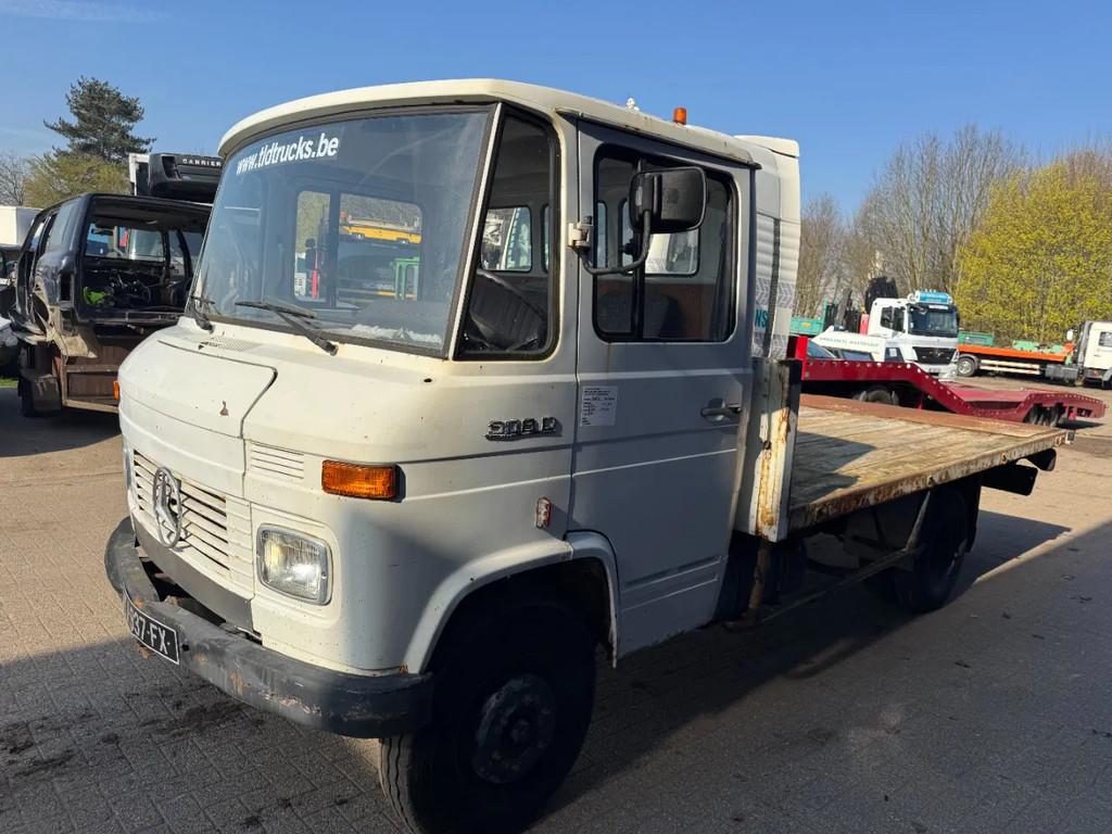 Mercedes-Benz 500-serie *508-VERRY GOOD SHAPE* (bj 1981), Autos, Achat, Entreprise, Boîte manuelle, Mercedes-Benz