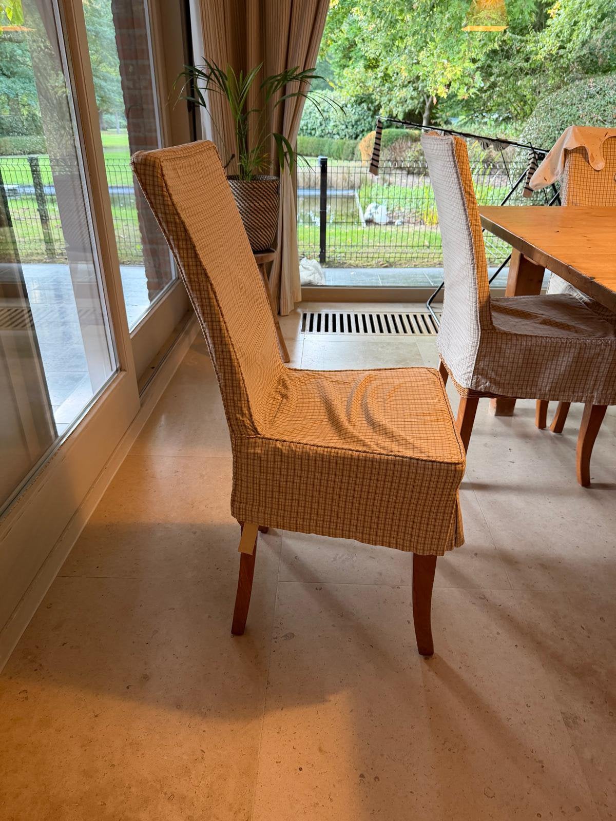 8 rieten stoelen met hoes, Huis en Inrichting, Ophalen, Zo goed als nieuw