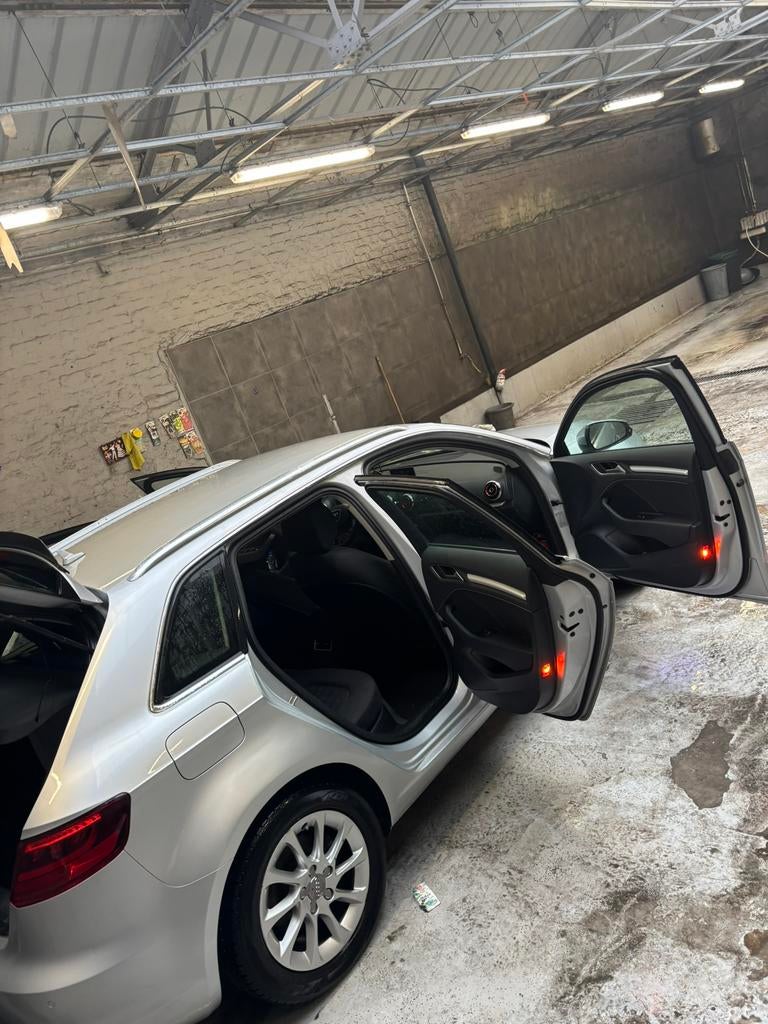 Audi A3, Autos, Achat, 5 portes, Automatique, Particulier