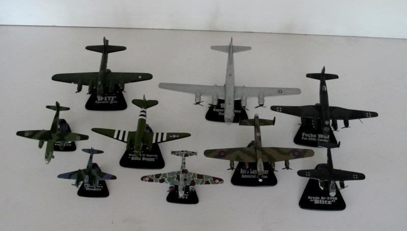 ensemble d'avions miniatures, Collections, Enlèvement ou Envoi, Comme neuf