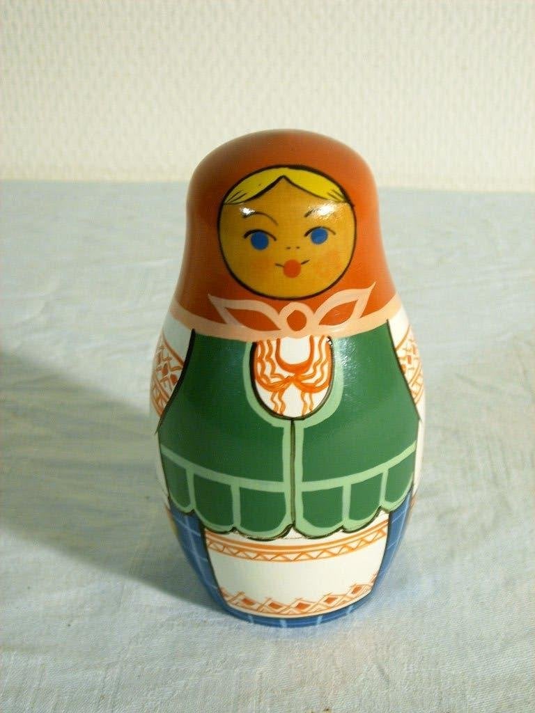 Authentique matriochka soviétique vintage en 7 pièces, Antiquités & Art, Enlèvement ou Envoi