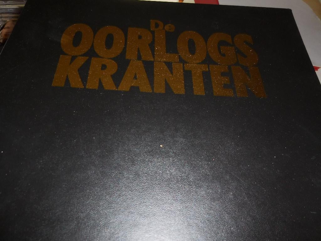 Oorlogskranten, Boeken, Ophalen of Verzenden, Gelezen, Krant