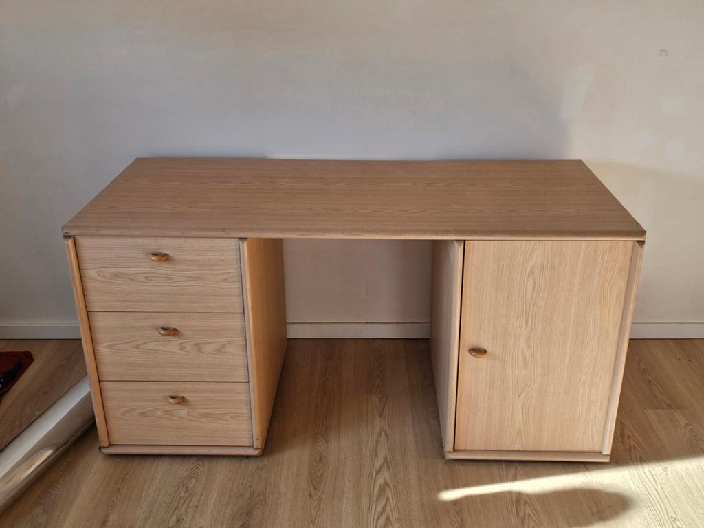 Bureau, Enlèvement ou Envoi, Utilisé