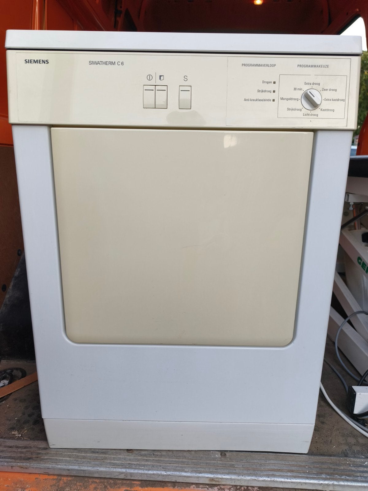 droogkast Siemens, Elektronische apparatuur, Ophalen