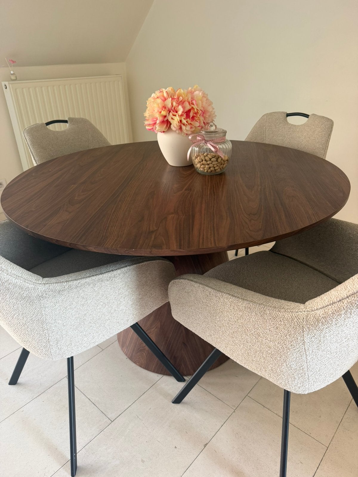 Ronde eettafel japandi stijl, Huis en Inrichting, Ophalen, Zo goed als nieuw, Vier personen, Rond