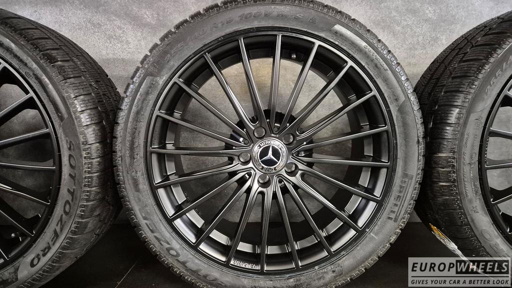 19 inch Mercedes Vito Viano W639 W447 Winterbanden ZWART, Auto-onderdelen, Banden en Velgen, 19 inch, 255 mm, -, -