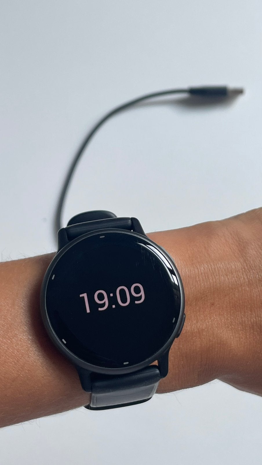 Montre Garmin Vivoactive 5, Bijoux, Sacs & Beauté, Montres de sport, Enlèvement ou Envoi, Comme neuf