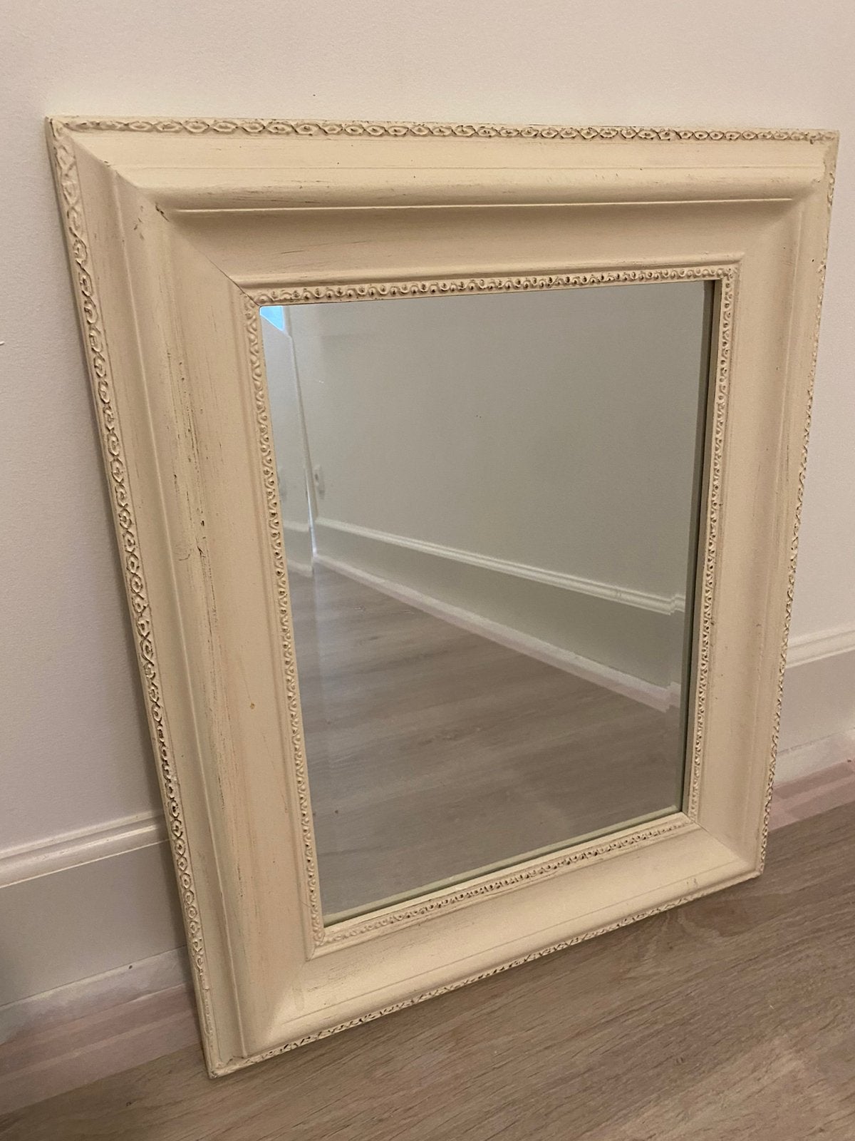 Beige landelijke spiegel 44x53cm, Ophalen, Zo goed als nieuw