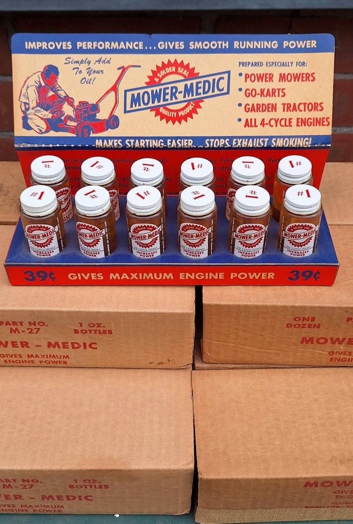 Uniek! Complete vintage USA toonbankdisplay Mower-Medic., Ophalen of Verzenden, Zo goed als nieuw, Verpakking