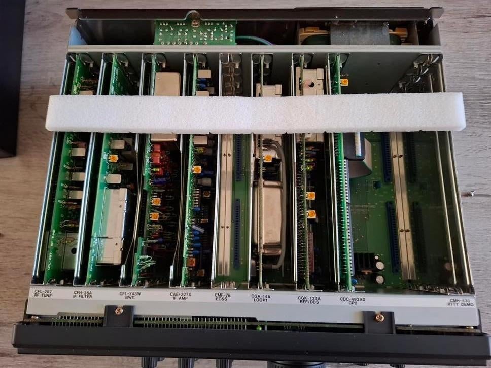 JRC NRD 535 MET DE CMF-78 ECSS, Telecommunicatie, Zenders en Ontvangers, Zo goed als nieuw, Ontvanger, Ophalen of Verzenden