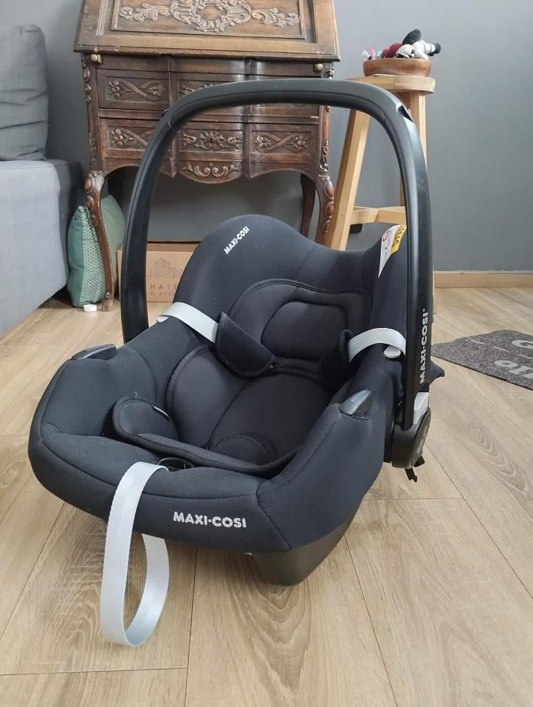 Maxi cosi, Enlèvement, Comme neuf