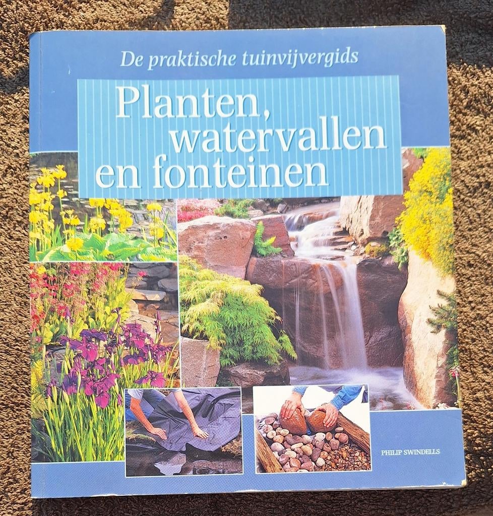 Planten, watervallen en fonteinen, Boeken, Ophalen of Verzenden, Gelezen
