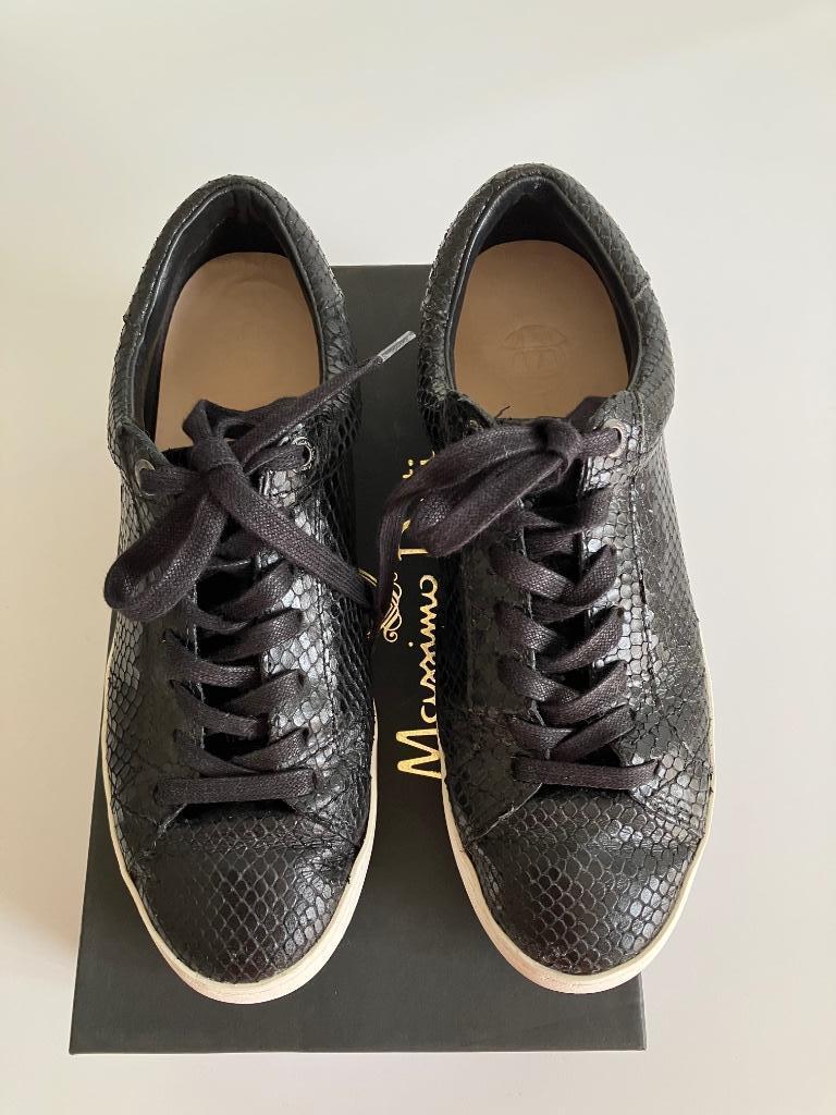 Zwarte sneakers Massimo Dutti - 38, Kleding | Dames, Schoenen, Massimo Dutti, Zwart, Ophalen of Verzenden, Sneakers