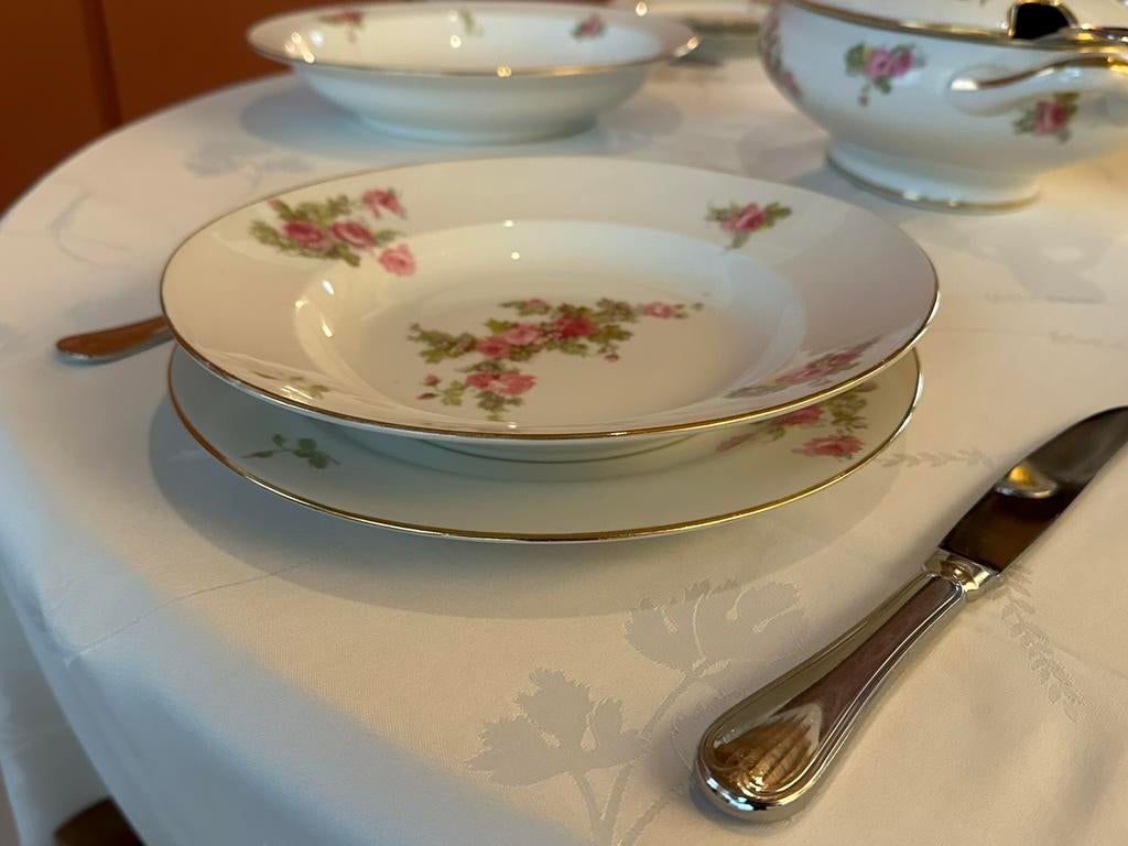 Limoges eetservies bloemmotief-uitstekende staat, Ophalen, Gebruikt, Overige stijlen, Porselein