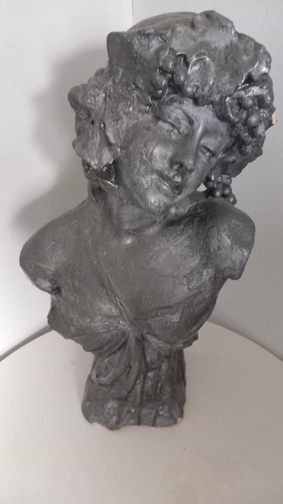 sculpteur italien signer R Aurili, Enlèvement ou Envoi
