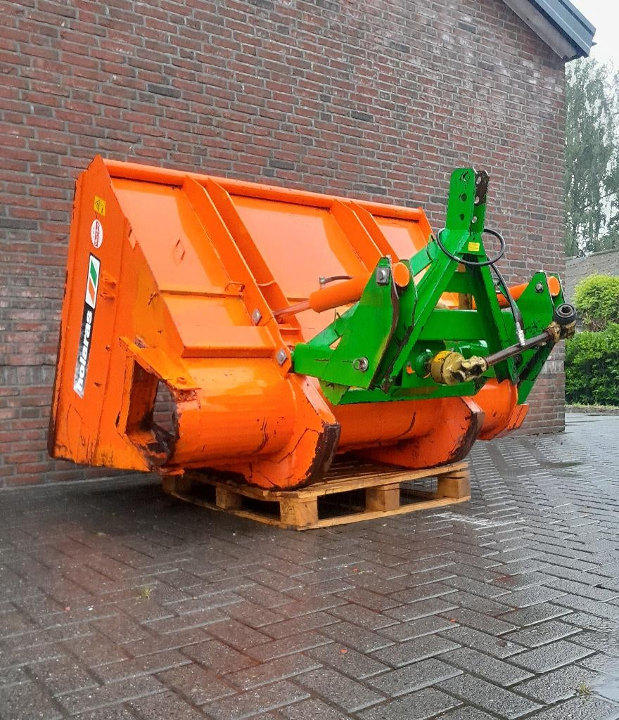 Compoststrooier , Voerbak, Dieren en Toebehoren, Hondenvoerbakken en Drinkbakken, Gebruikt, Ophalen