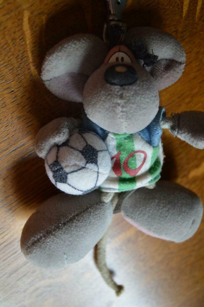 Sleutelhanger Diddl voetbal 14 cm, Ophalen of Verzenden, Diddl, Gebruikt, Knuffel