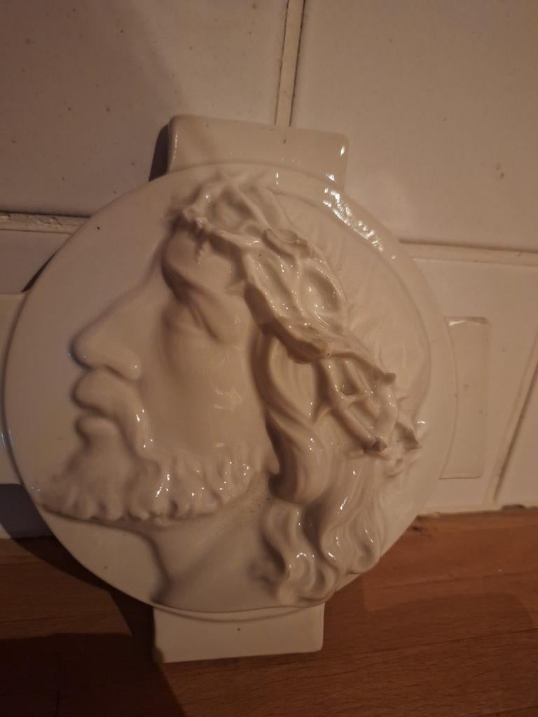 Stenen beeld van gekroonde Jezus, Antiek en Kunst, Antiek | Religieuze voorwerpen, Ophalen