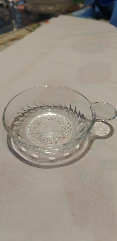 wijnproever Henri Maire in glas jaren 1960, Collections, Verres & Petits Verres, Enlèvement ou Envoi, Comme neuf, Autres types