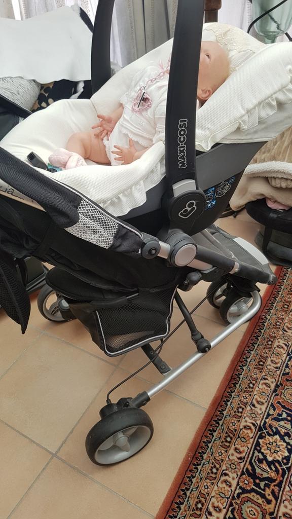 Poussette Maxi Cosi complète, Enfants & Bébés, Enlèvement, Comme neuf, Protection de pluie