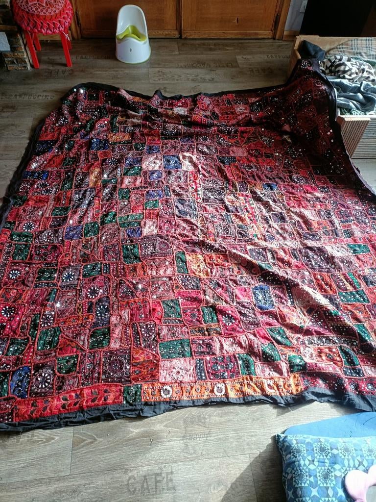 Handgemaakte doek van India, Ophalen, Zo goed als nieuw