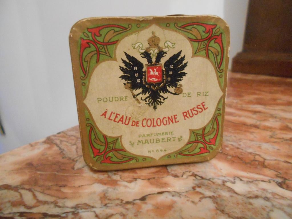 ancienne boite carton vide poudre de riz à l'eau de cologne, Antiquités & Art, Enlèvement ou Envoi