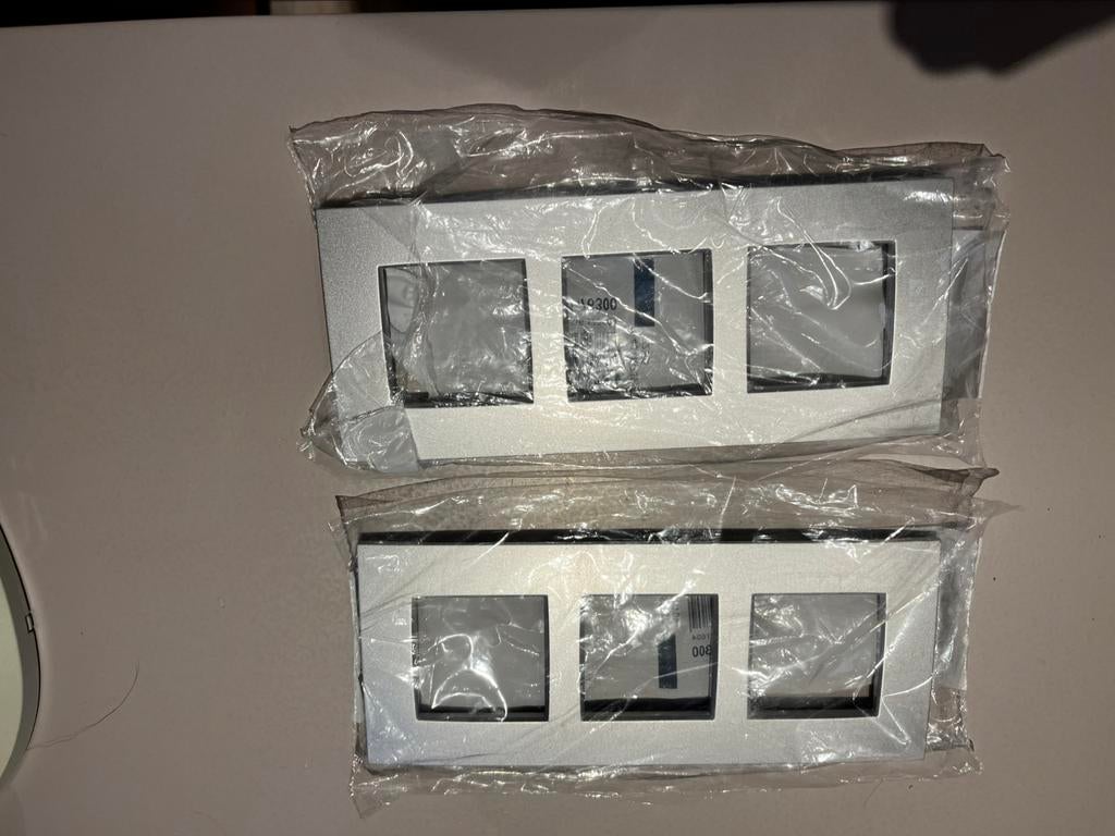 Niko afdekplaten  Intense Sterling, Doe-het-zelf en Bouw, Ophalen of Verzenden, Nieuw, Overige typen