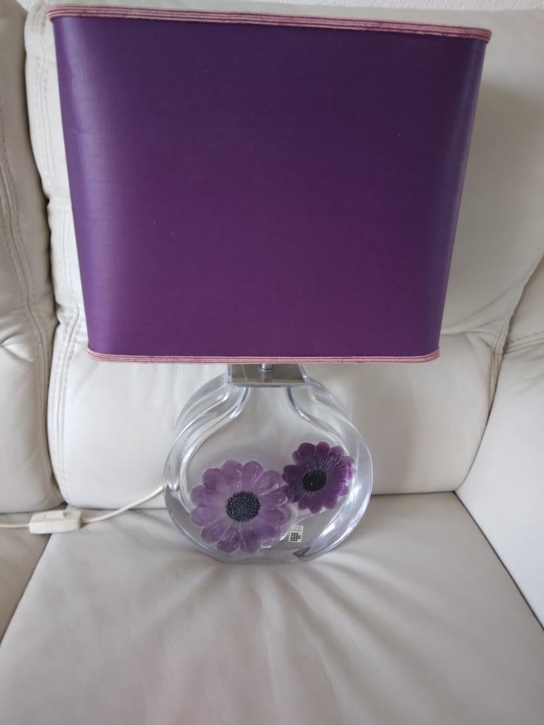 Coppelia DAUM FRANCE. Lamp met kap en Ghyczy tafeltje, Antiek en Kunst, Ophalen