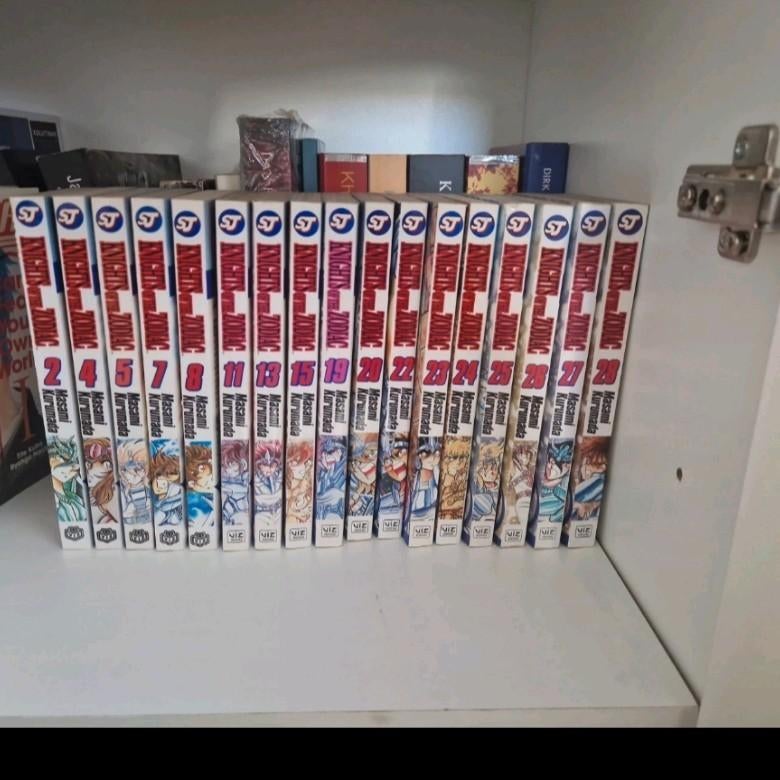 Les Chevaliers du Zodiaque | Manga | Viz media, Livres, Enlèvement ou Envoi, Comme neuf