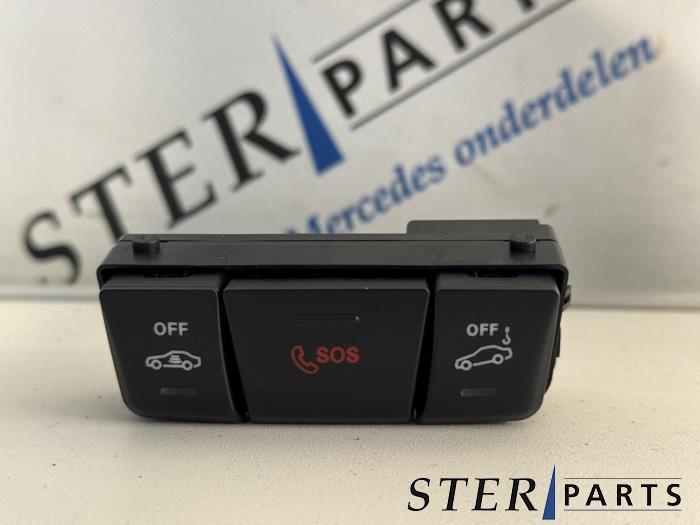 Bouton SOS d'un Mercedes B-Klasse, 3 mois de garantie, Utilisé, -, -