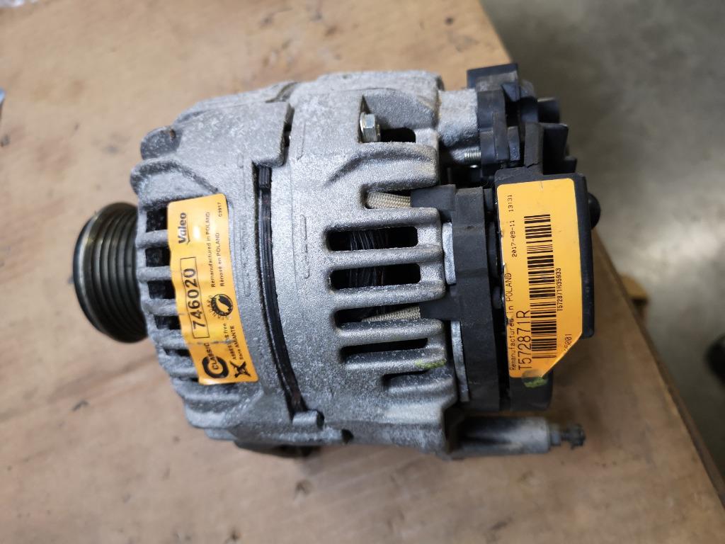 Alternateur Valeo 746020, Enlèvement ou Envoi, Utilisé, Seat