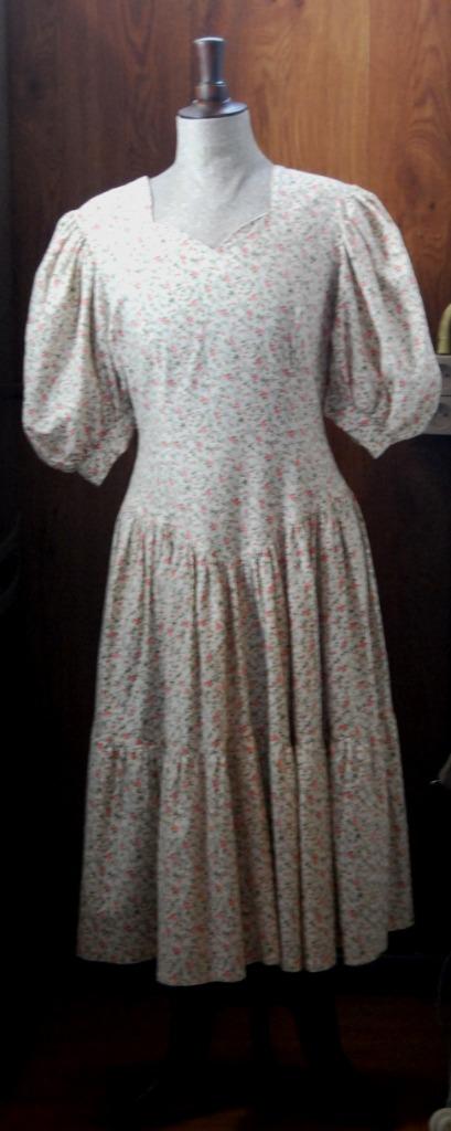 Retro jurk maat 38 - 40, Kleding | Dames, Jurken, Maat 38/40 (M), Ophalen of Verzenden, Zo goed als nieuw, Roze