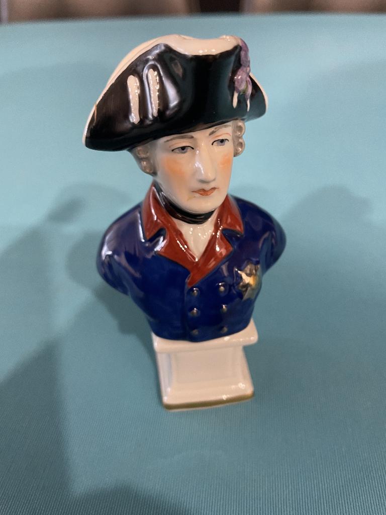 Buste Frederik II, Ophalen of Verzenden, Nieuw, Mens