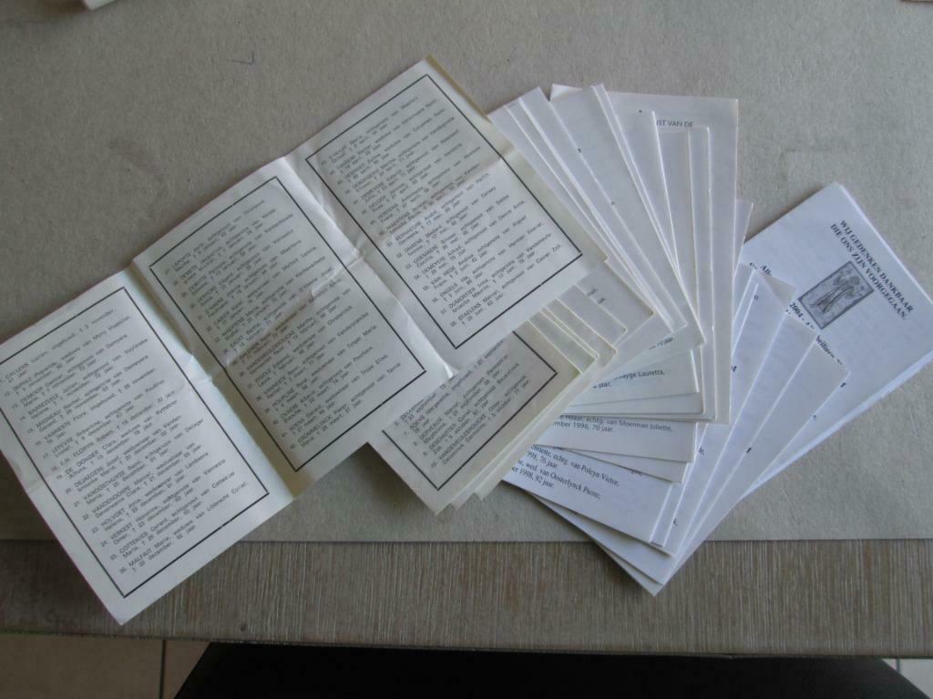 gedachtenisprentjes Zwevegem (Sint-Amand), Verzamelen, Bidprentjes en Rouwkaarten, Ophalen of Verzenden