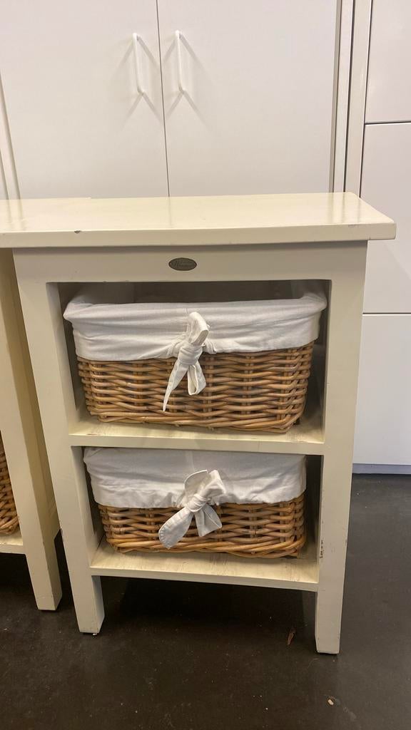 2 nachttafeltjes, Ophalen, Gebruikt, Minder dan 100 cm