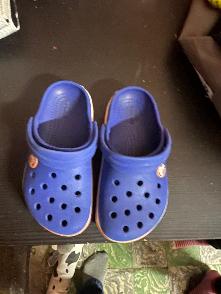 Crocs maat 10, Kinderen en Baby's, Kinderkleding | Schoenen en Sokken, Ophalen, Crocs, Jongen of Meisje, Schoenen