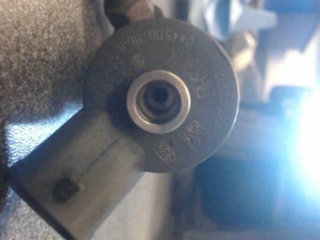 Injecteur Renault 1.9 DCI. Références 8200100272 - 82 00 100, Enlèvement ou Envoi, Utilisé, Renault