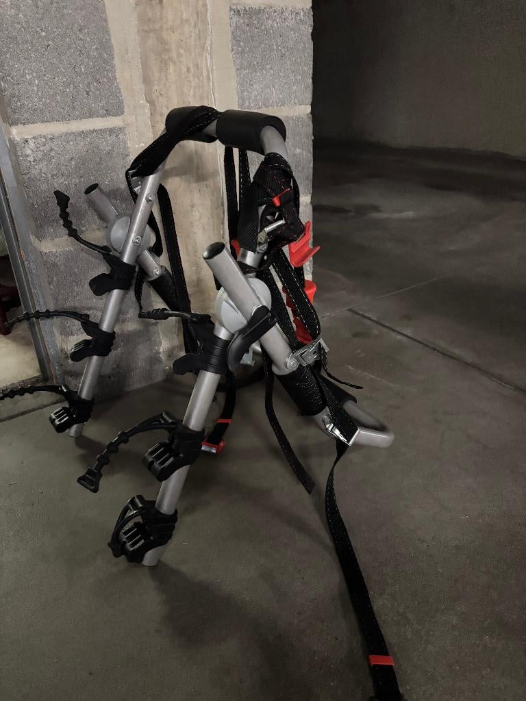Porte vélo pour voiture, 3 vélos ou plus, Pneus larges, Comme neuf, Enlèvement